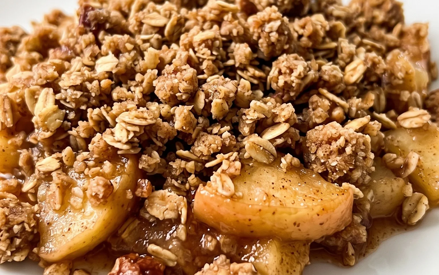 Healthy Breakfast Apple Crum extractble